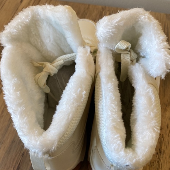 High top sneakers - Picture 5 of 7